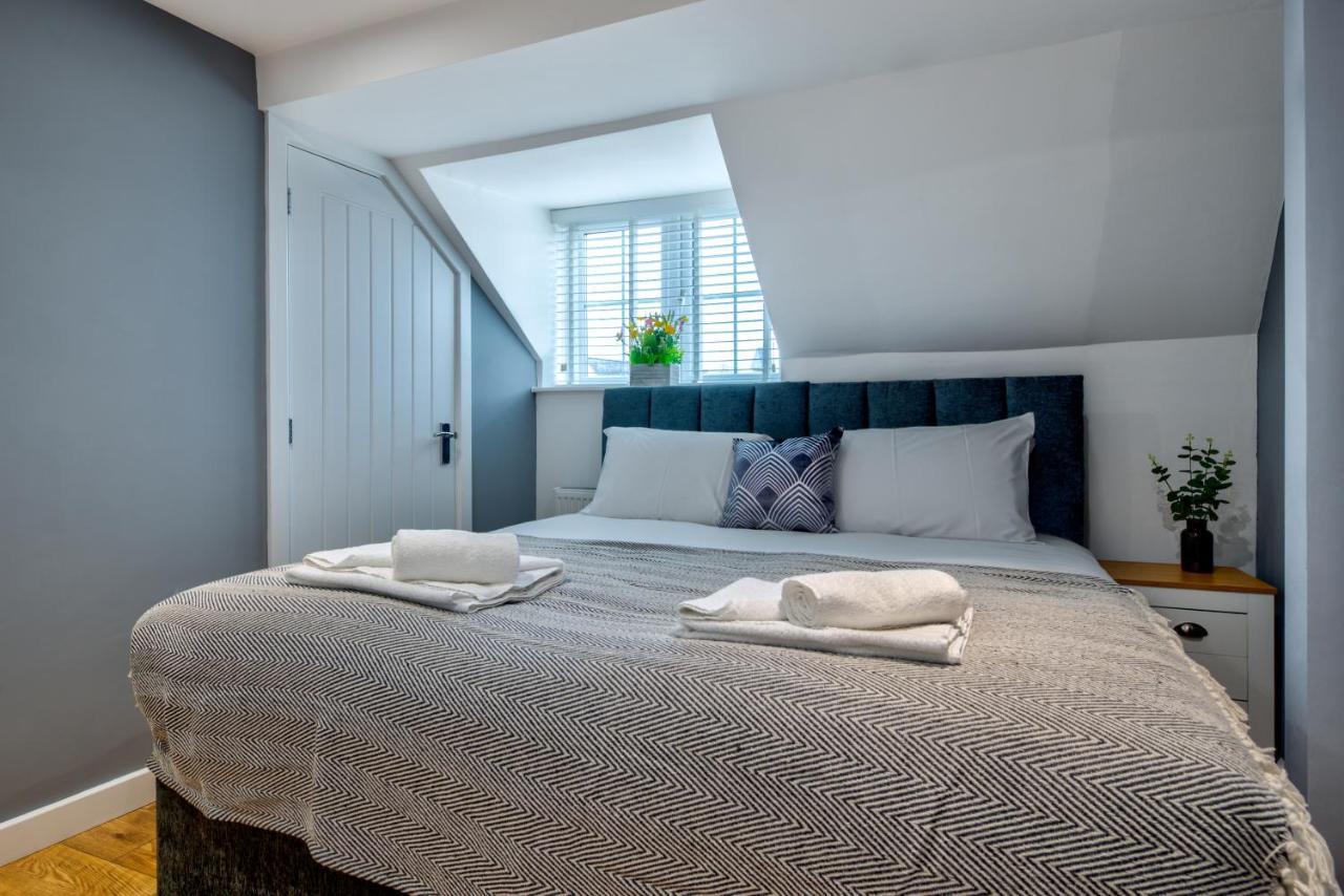 Stamford Central Stay - Stylish 2-Bed Apartment With Wifi מראה חיצוני תמונה