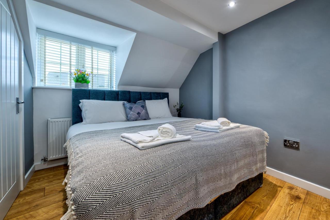 Stamford Central Stay - Stylish 2-Bed Apartment With Wifi מראה חיצוני תמונה